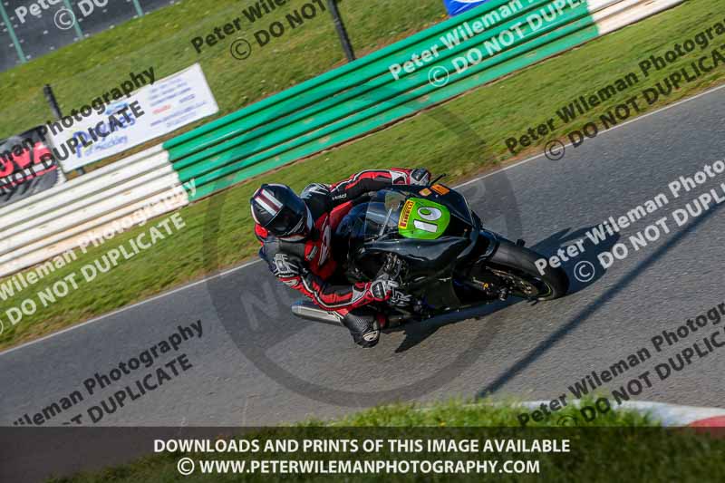 PJ Motorsport Photography 2018;enduro digital images;event digital images;eventdigitalimages;mallory park;mallory park photographs;mallory park trackday;mallory park trackday photographs;no limits trackdays;peter wileman photography;racing digital images;trackday digital images;trackday photos